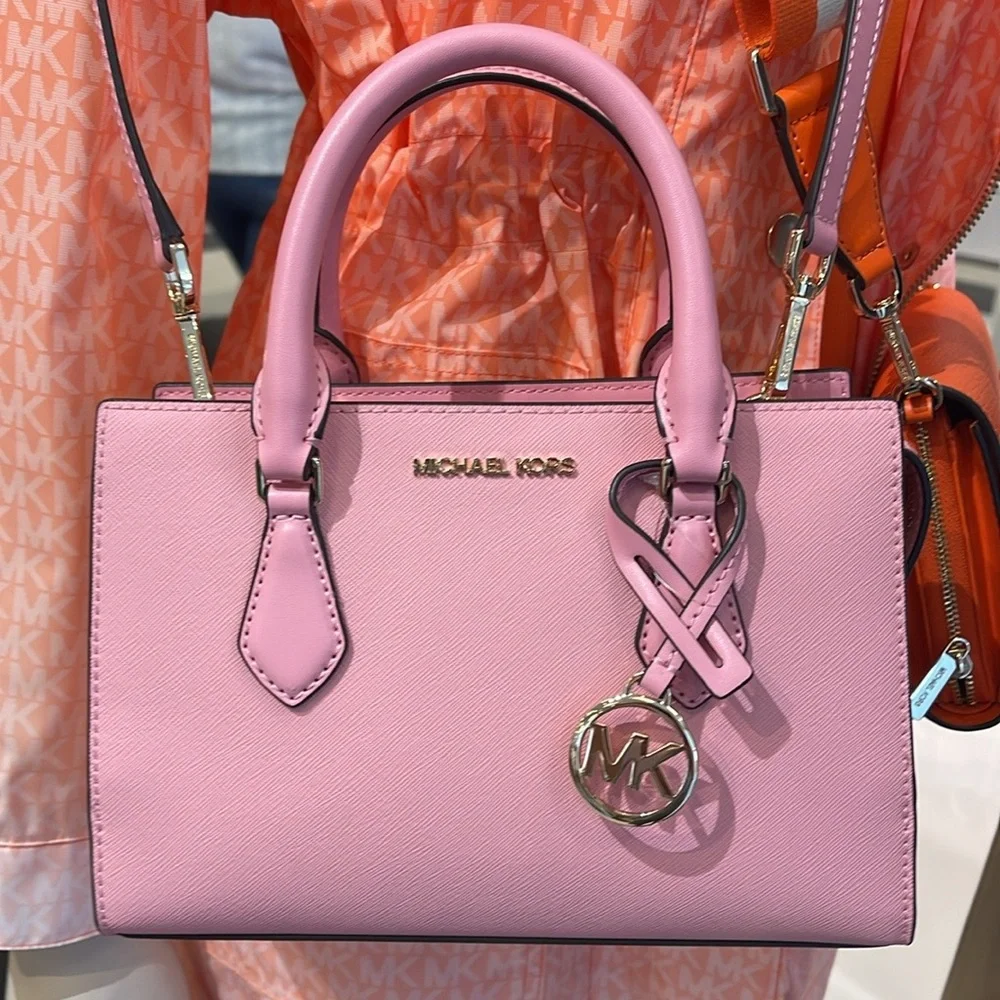 MICHAEL KORS
Sheila Small Faux Saffiano Leather Satchel Crossbody
Carnation
NWT - Picture 1 of 16
